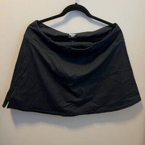 Shiny By Nature Everyday Black Skort XL